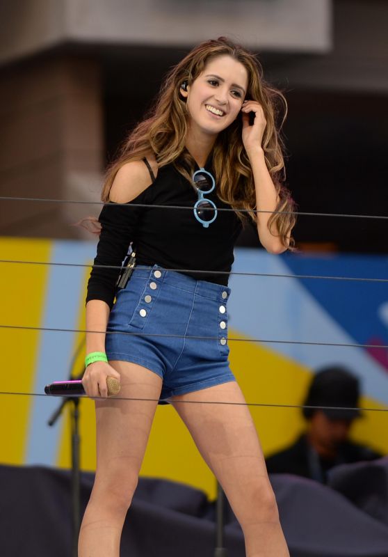 Laura Marano - Rehearsing for Kids Day at the USTA Billie Jean King National Tennis Center in Flushing, NYC 8/26/2016