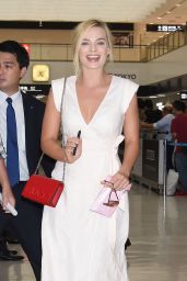 Margot Robbie - Arriving in Japan 8/24/2016 