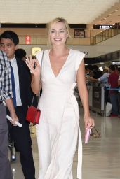 Margot Robbie - Arriving in Japan 8/24/2016 