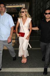 Margot Robbie at LAX Airport 8/23/2016 