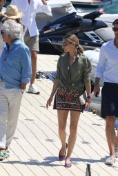 Olivia Palermo - Arriving at a Beach in Mykonos, Greece 8/11/2016