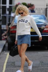 Pixie Lott Leggy in Mini Skirt - Out in London 08/06/2016