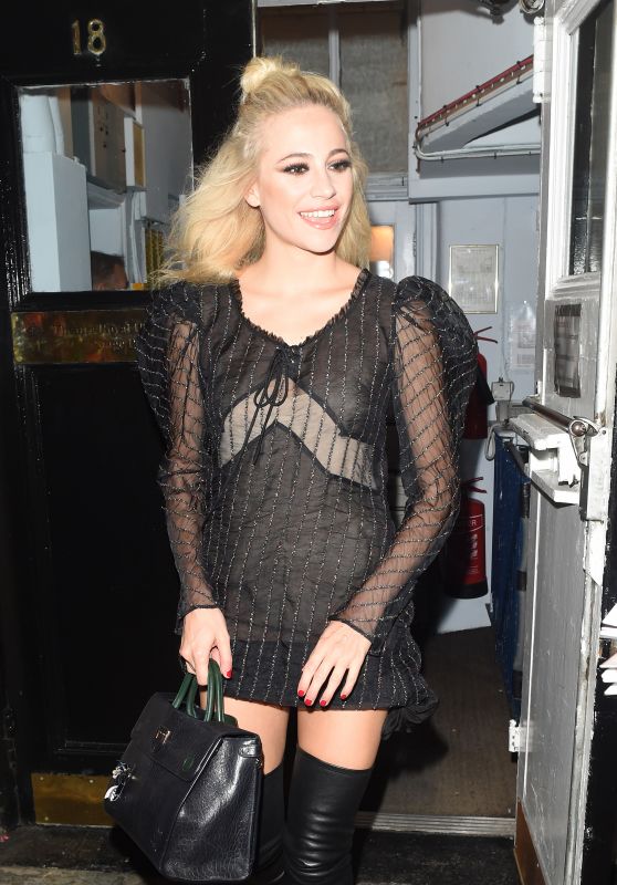 Pixie Lott Night Out Style - London 8/3/2016