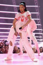 Rihanna Performs at MTV Video Music Awards 2016  in NYC