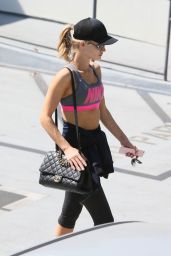 Rosie Huntington Whiteley - Leaving a Gym Los Angeles 8/29/2016