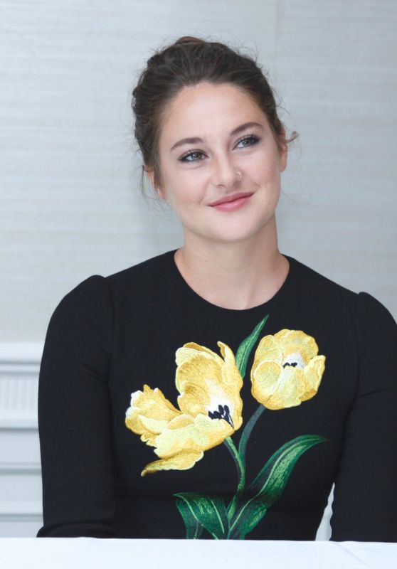 Shailene Woodley - ‘Snowden’ Press Conference in West Hollywood 8/27/2016