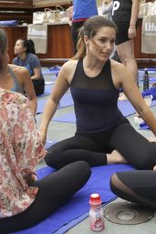 Sophia Bush at a Private Yoga Event Lollapalooza Weekend in Chicago, July 2016