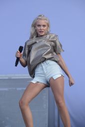 Zara Larsson Performs at V Festival at Hylands Park in Chelmsford, England 8/21/2016