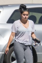 Ariel Winter - Out in Los Angeles 9/8/2016