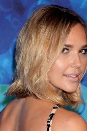 Arielle Kebbel – HBO’s Post Emmy Awards Reception in Los Angeles 09/18/2016