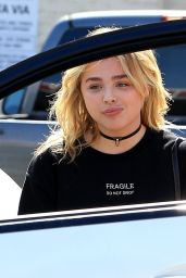 Chloe Grace Moretz and Friends Out in  Beverly Hills 09/22/2016