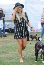 Chloe Meadows – PupAid Anti-Puppy Farming Event in Primrose Hill, London 9/3/2016