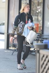 Elle Fanning - Arrives for a Workout at the Gym in Los Angeles 9/22/2016