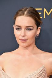 Emilia Clarke – 68th Annual Emmy Awards in Los Angeles 09/18/2016