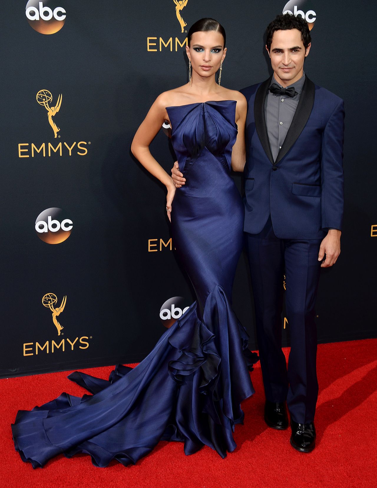 Emily Ratajkowski – 68th Annual Emmy Awards in Los Angeles 09/18/2016 ...