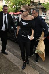 Gigi & Bella Hadid - Leaving a Fashion Show in Milan, Italy 9/21/2016