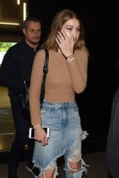 Gigi Hadid in Ripped Jeans - Out in Milan, Italy 9/22/2016