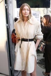 Gigi Hadid - Isabel Marant Show - Paris Fashion Week 9/29/2016