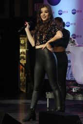 Hailee Steinfeld - Hits 97.3 Sessions at Revolution in Fort Lauderdale 9/15/2016