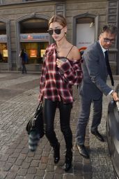 Hailey Baldwin is Stylish - Shopping in Milan, Italy 9/23/2016