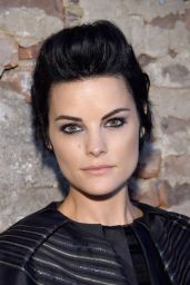 Jaimie Alexander - Backstage at Christian Siriano Show at NYFW in New York 9/10/2016 