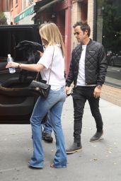 Jennifer Aniston Casual Style - Shopping in NYC 9/28/ 2016 