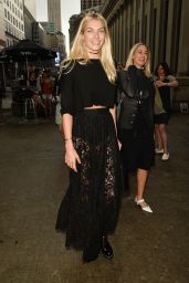 Jessica Hart – The Marchesa Spring/Summer 2017 Fashion Show in New York City 9/14/2016