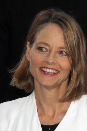 Jodie Foster - L.A. Industry Screening of Warner Bros. Pictures