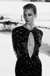 Karlie Kloss - Photoshoot for Vogue Magazine Mexico October 2016 