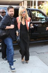 Kate Hudson - Out in Toronto 9/13/2016
