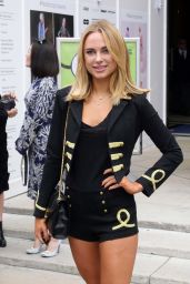 Kimberley Garner Chic Outfit - Out in London, September 2016
