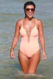 Kourtney Kardashian in Swimsuit - Miami 9/17/2016