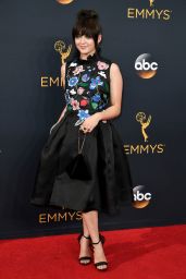Maisie Williams – 68th Annual Emmy Awards in Los Angeles 09/18/2016