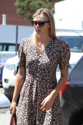 Maria Sharapova - Out in Los Angeles 9/3/2016