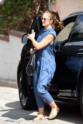 Minka Kelly - Shopping For a New Home in Classic Hollywood Neighborhood 9/22/2016