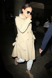 Natalie Portman Chic in Her Trench Coat - Arriving at LAX 09/20/2016