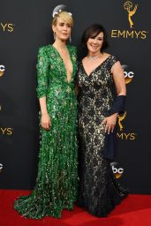 Sarah Paulson – 68th Annual Emmy Awards in Los Angeles 09/18/2016