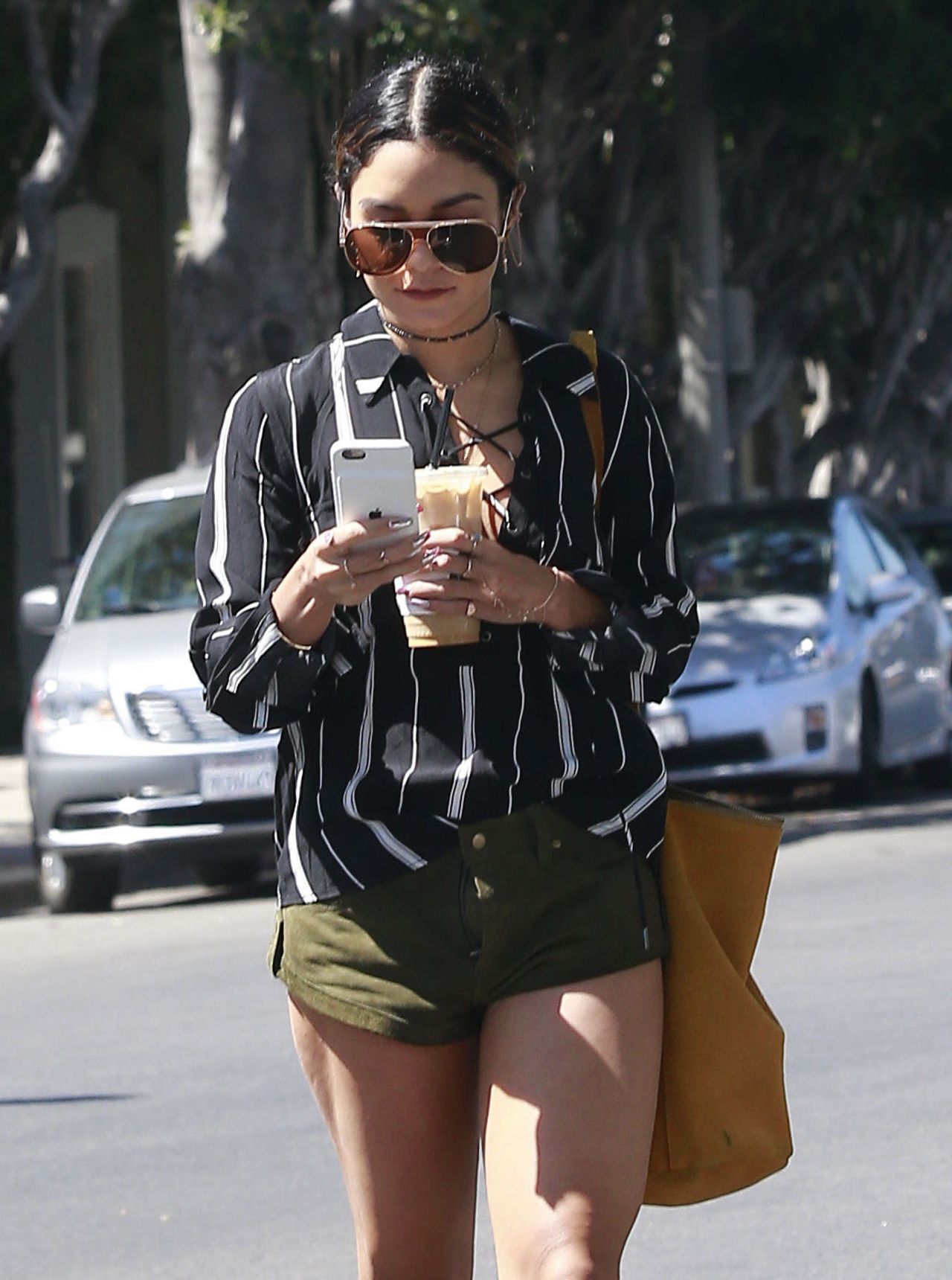 Vanessa Hudgens at Alfred Coffee & Kitchen in West Hollywood 9/15/2016