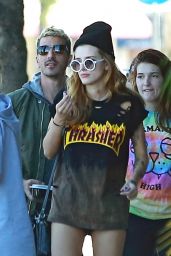 Bella Thorne Street Style - Out in Los Angeles 10/9/ 2016 