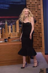 Dakota Fanning Appeared on The Tonight Show With Jimmy Fallon 10/12/2016 