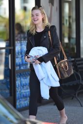 Elle Fanning - Leaving a Gym in LA 10/5/2016 