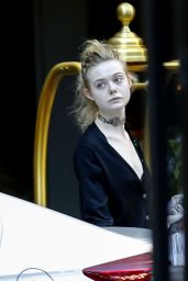 Elle Fanning - Shopping in New Orleans 10/29/ 2016 
