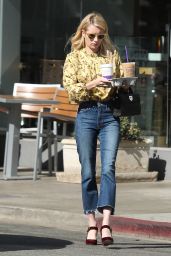 Emma Roberts at the Coffee Bean and Tea Leaf in West Hollywood 10/19 ...