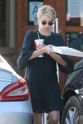 Emma Roberts - Picks Up Some Lunch in Los Angeles 10/4/2016 