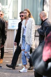 Gigi Hadid in Ripped Jeans - Out in Paris 10/5/2016 