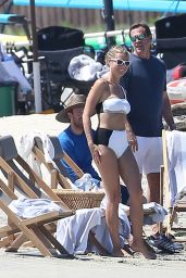 Gwyneth Paltrow in Bikini - Beach in Cabo, Mexico, September 2016