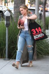 Hilary Duff at The Four Seasons Hotel in Beverly Hills 10/15/ 2016 