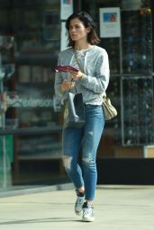 Jenna Dewan - Stops by a Beauty Shop For Some Supplies in Los Angeles 10/11/2016