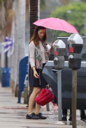 Jennifer Garner - Seen in Rain Day at Church in Los Angeles 10/30/ 2016