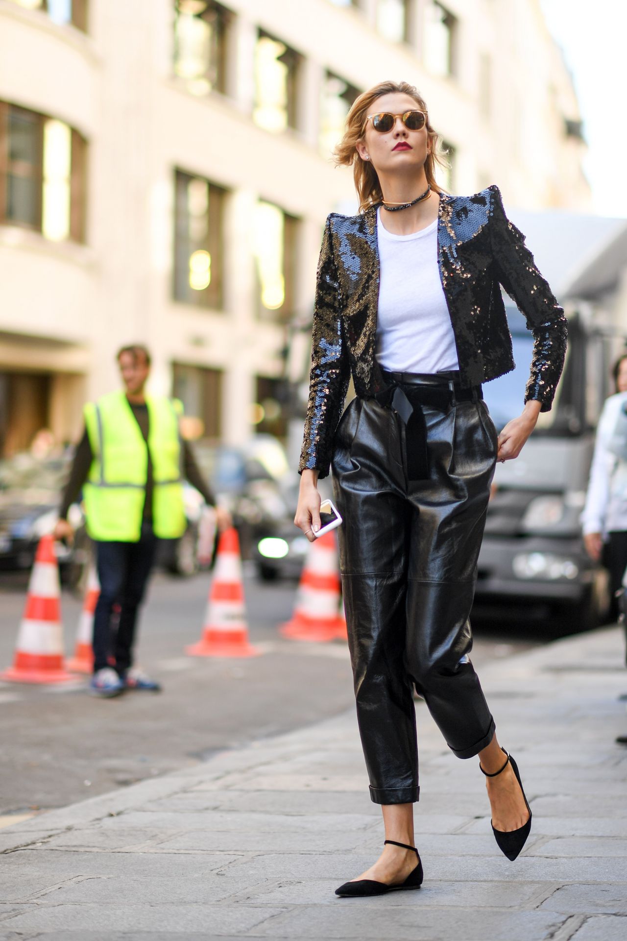 Karlie Kloss Chic Outfit - Paris, France 10/4/2016 • CelebMafia